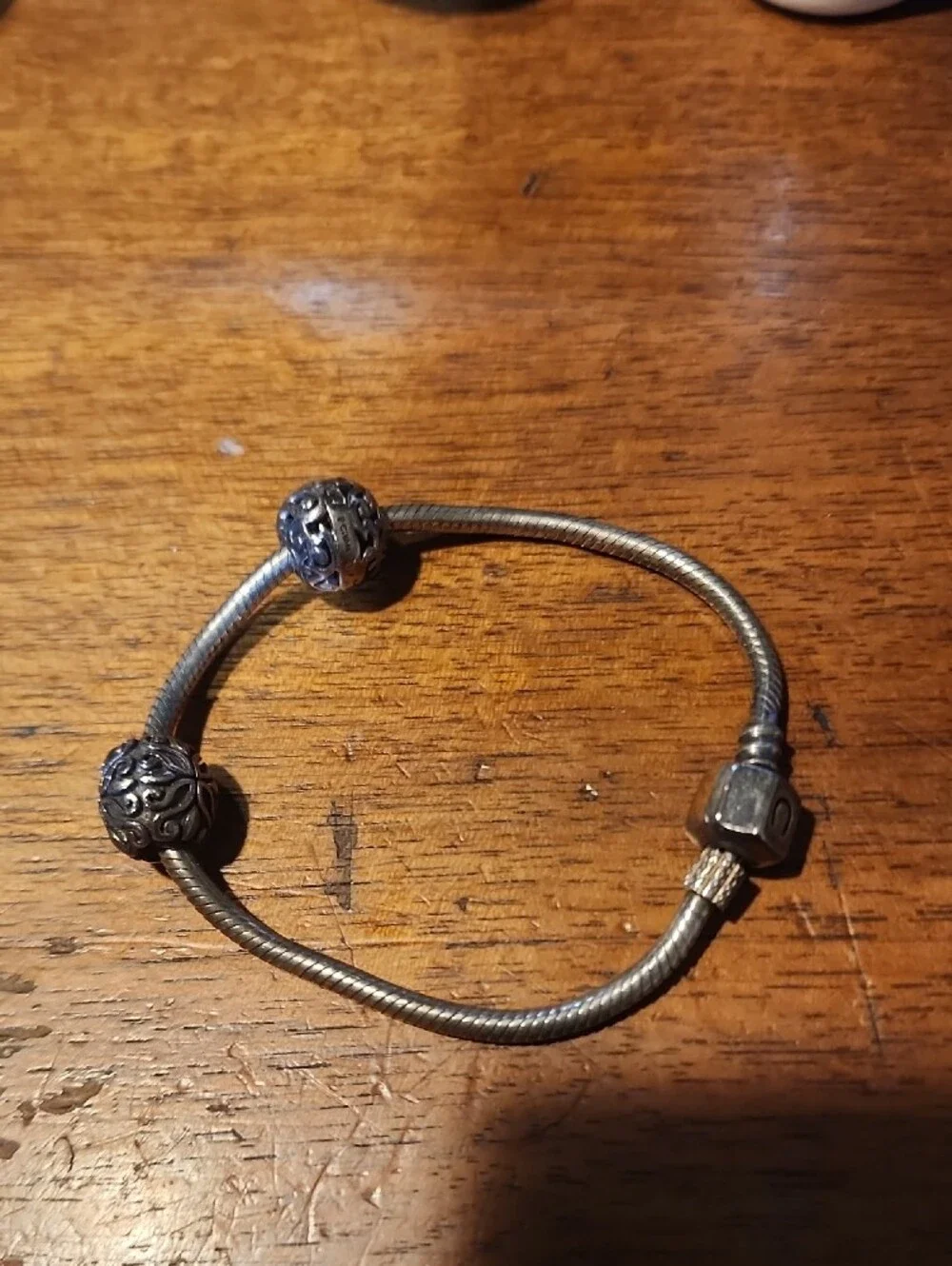 Silver - Picture 4 of 16